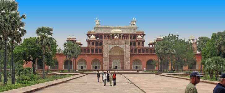 Sikandra Windhorse Tours